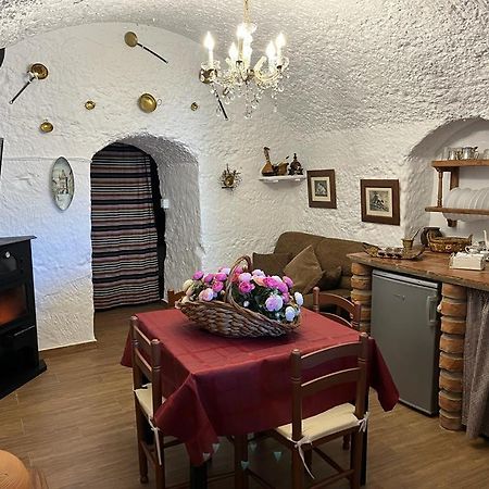 La Cueva De Guadix Villa Екстериор снимка