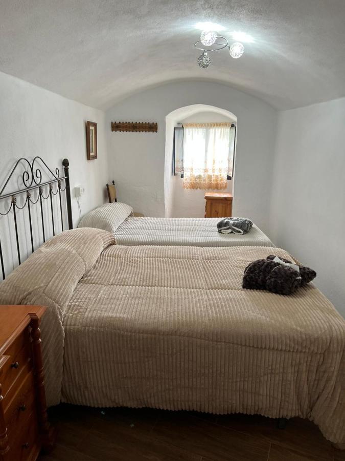 La Cueva De Guadix Villa Екстериор снимка