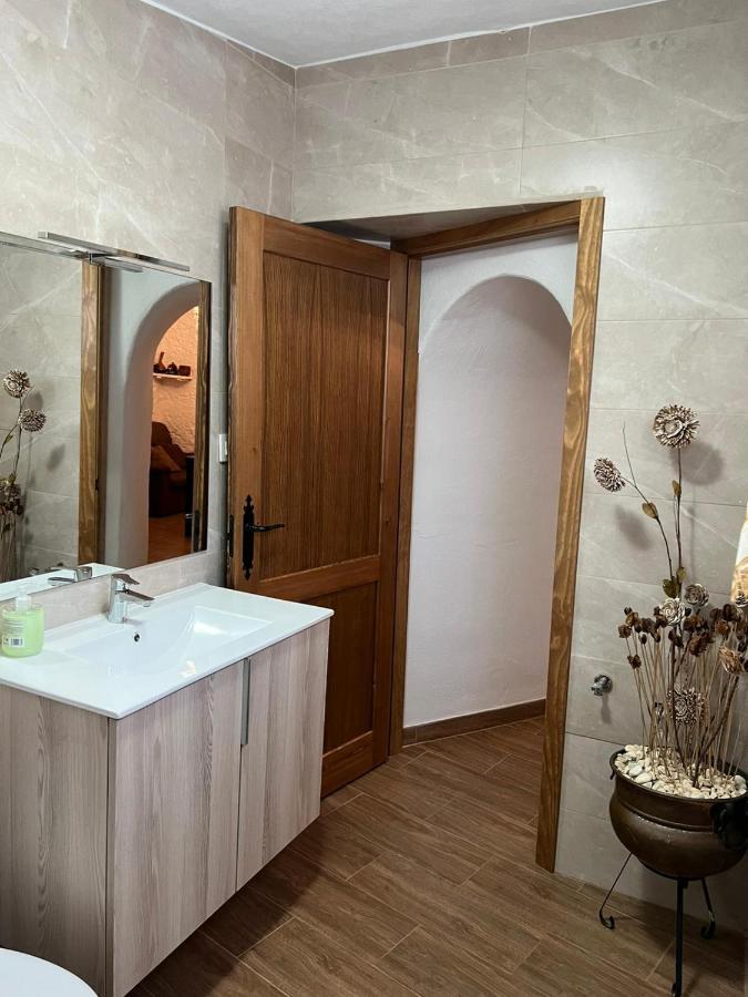 La Cueva De Guadix Villa Екстериор снимка